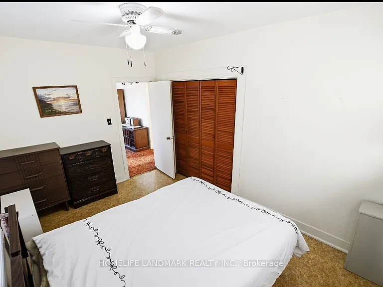344 Nipigon St — Photo 11