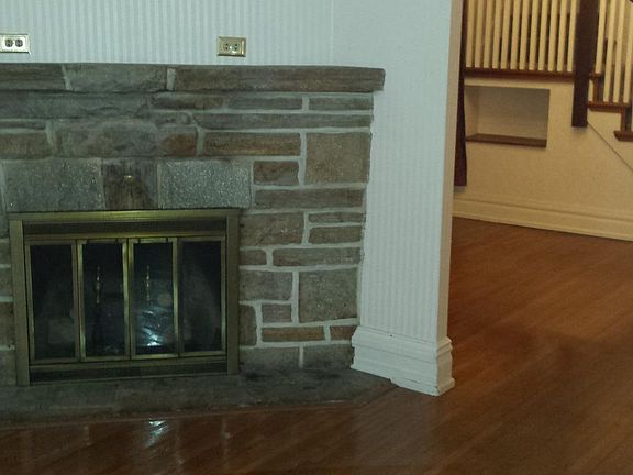 Stone Gas Fireplace in Living Room