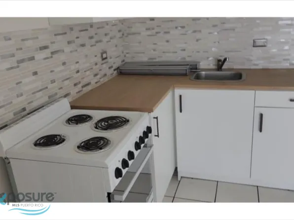 13 Angel L Ortiz #4B, Caguas, PR 00725