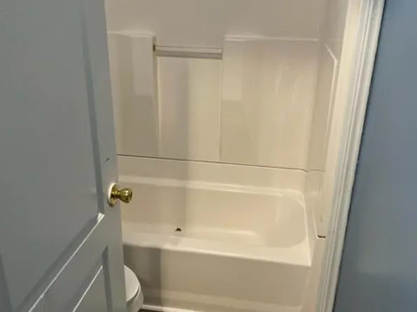 1002 Henry Jay St, Albemarle, NC 28001