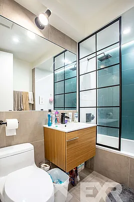 Rented by EXR | media 56