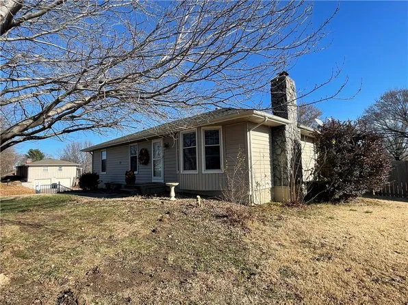 3835 N 99th St, Kansas City, KS 66109