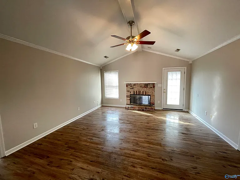 102 McDermotts Way — Photo 4