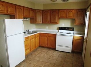 1025 W Fiedler Ln, Madison, WI 53713
