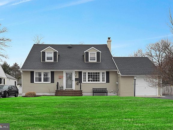 2nd image of 56 Ridgewood Ave