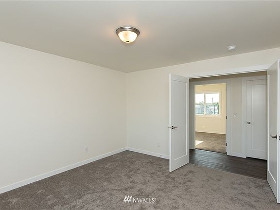 5th image of 123 E 9th Avenue #11