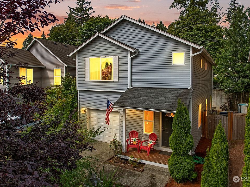 1st image of 2418 103rd Drive SE