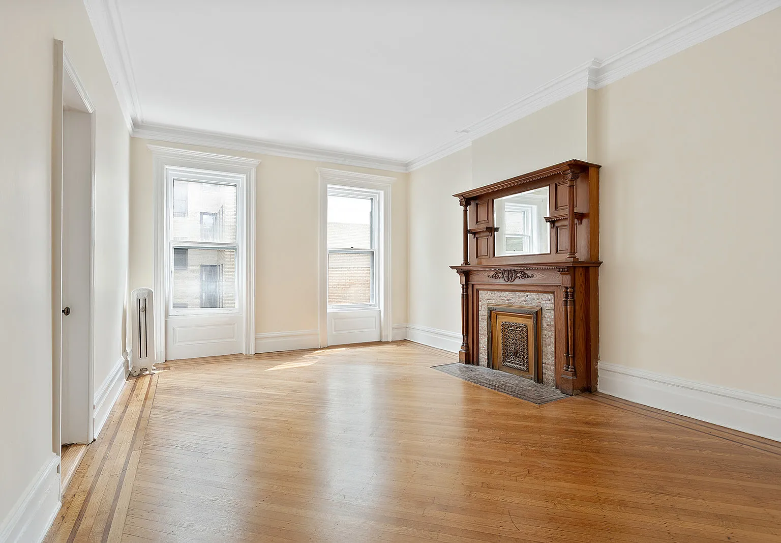 69 8th Avenue — Photo 4