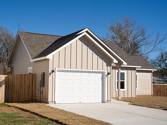 2nd image of 302 String Prairie Way