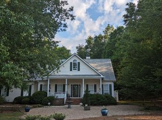 501 Chesterfield Rd, Bogart, GA 30622