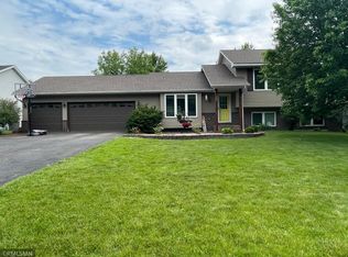 167 Chippewa Rd, Loretto, MN 55357