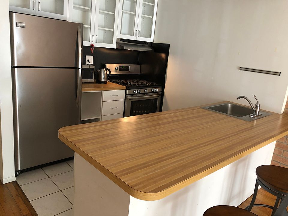2nd image of 7615 113th St APT 2A
