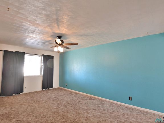 2nd image of 233 Oklahoma Dr