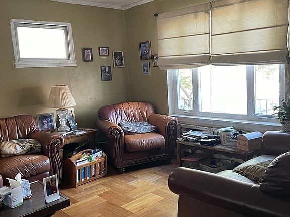 3rd image of 939 Wheeler Ave