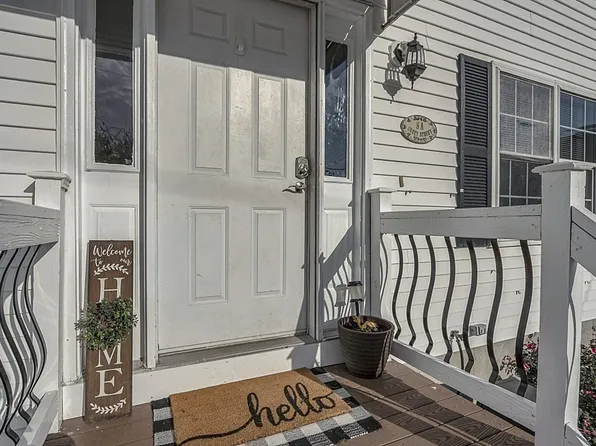 8-8 Onset St #A, Worcester, MA 01604