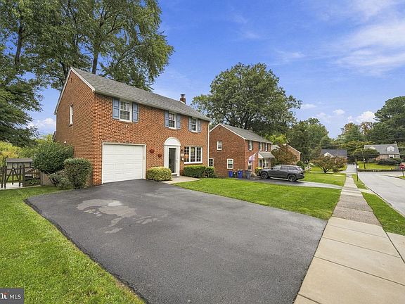 3rd image of 280 Friendship Rd