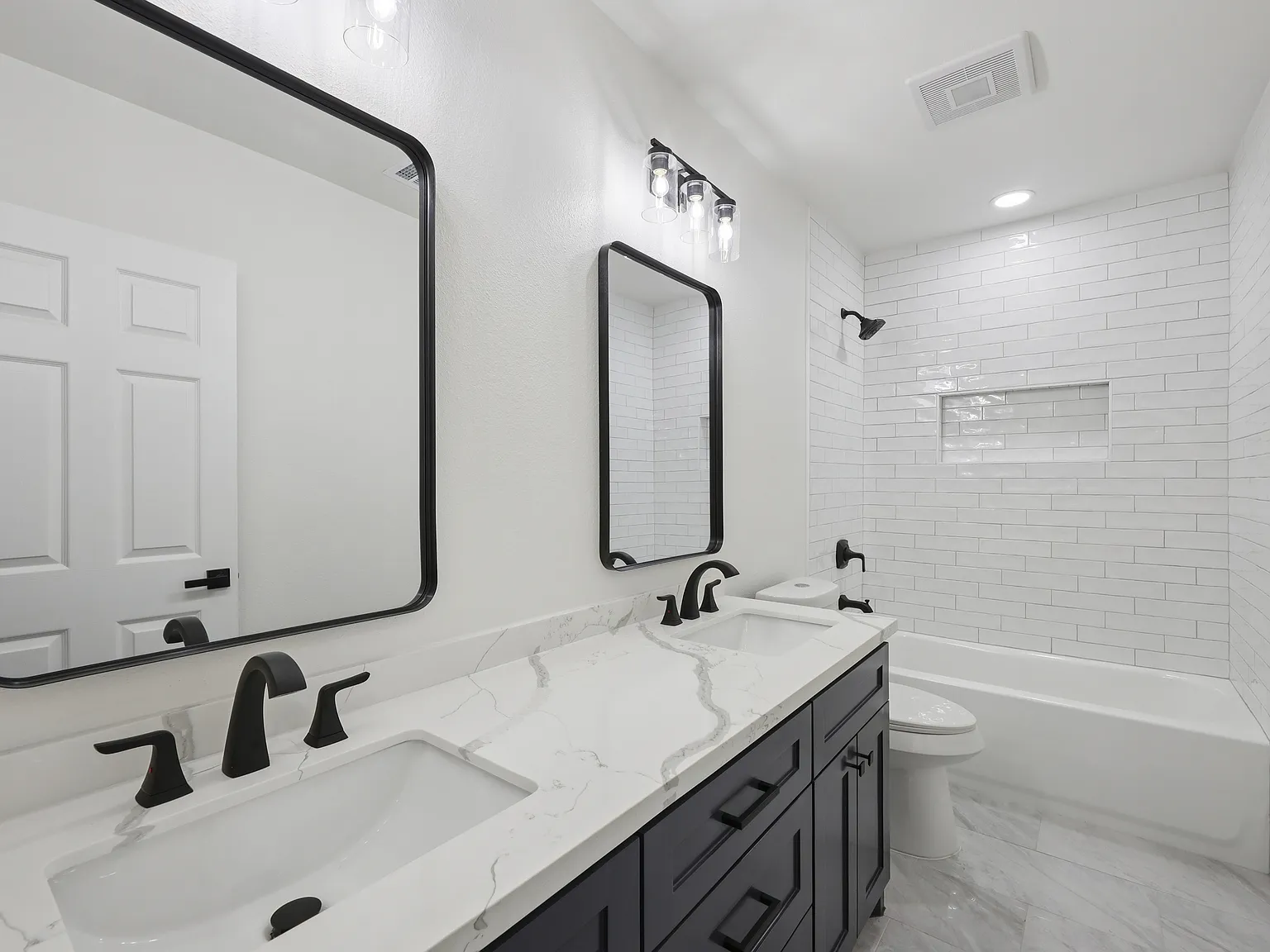 5475 Sunbury Drive - 1 — Photo 1