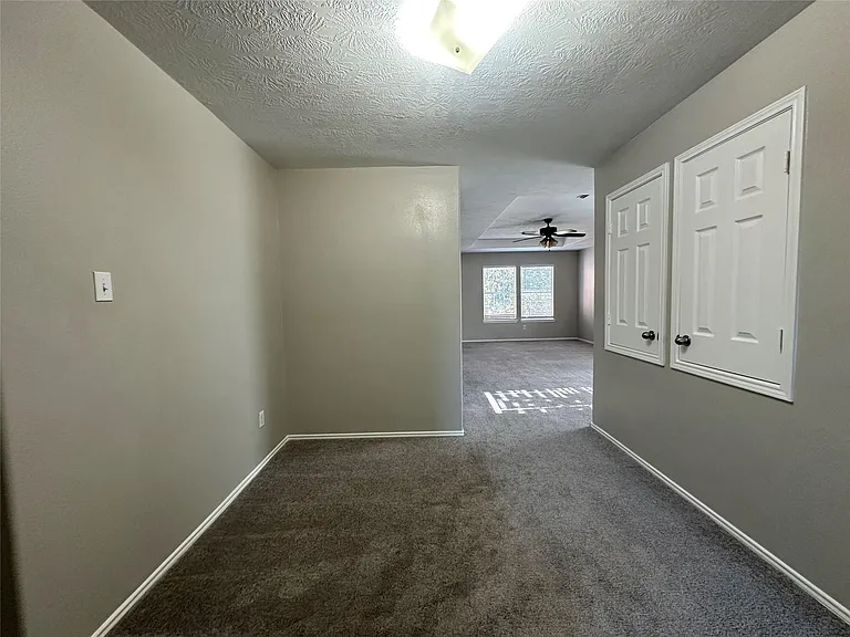 1126 Desert Willow Ln — Photo 24