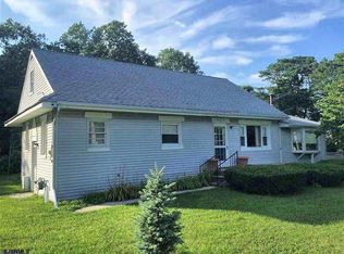 433 8th Ave, Galloway, NJ 08205