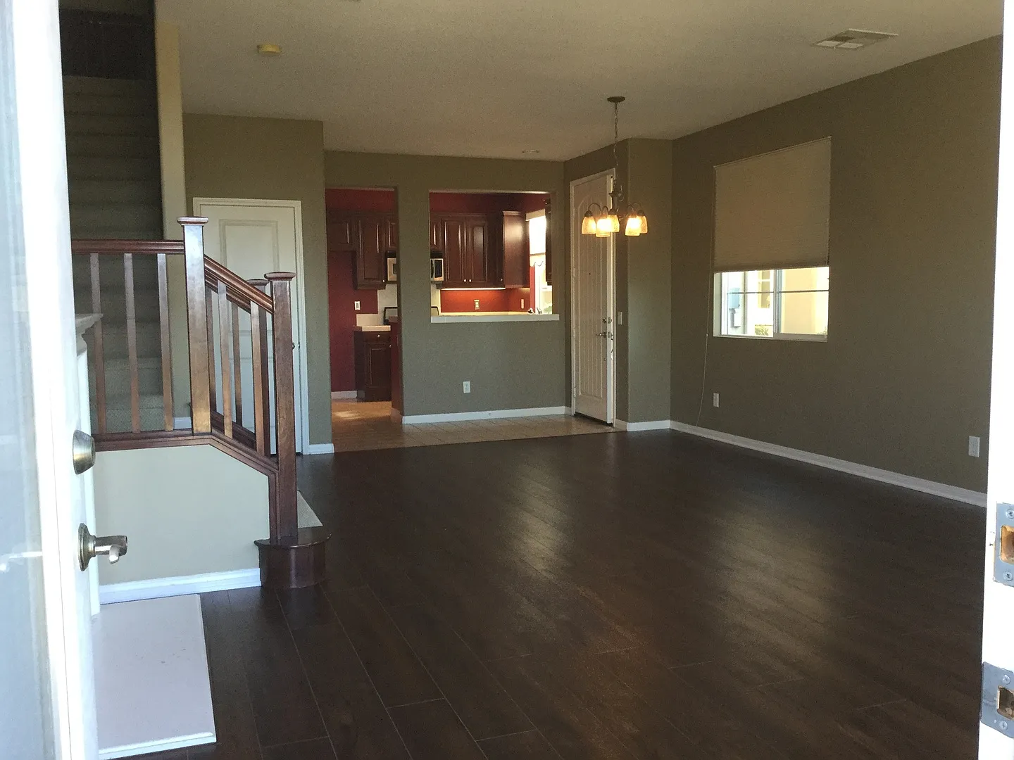 Mariposa 3 Bedroom Townhome with Private Yard and View — Photo 2