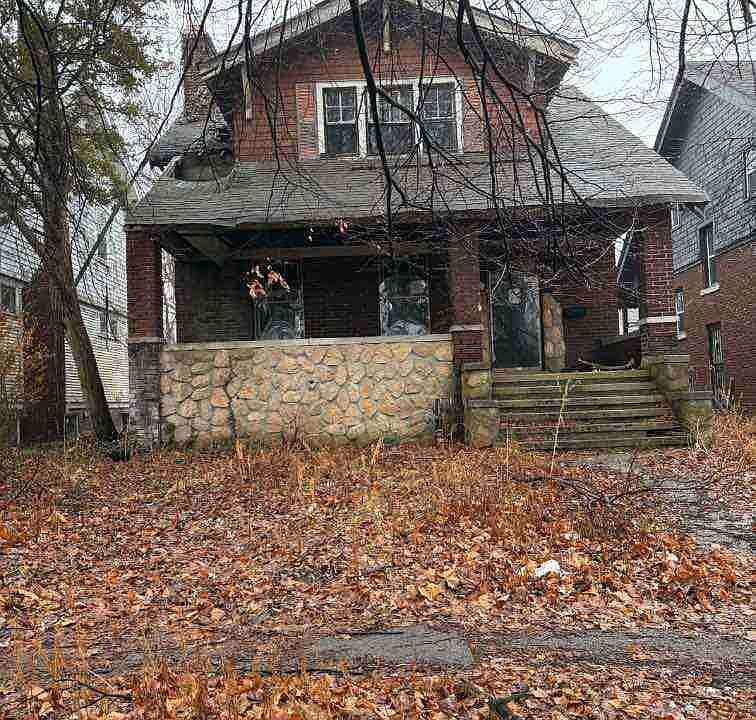 119 Cedarhurst Pl
