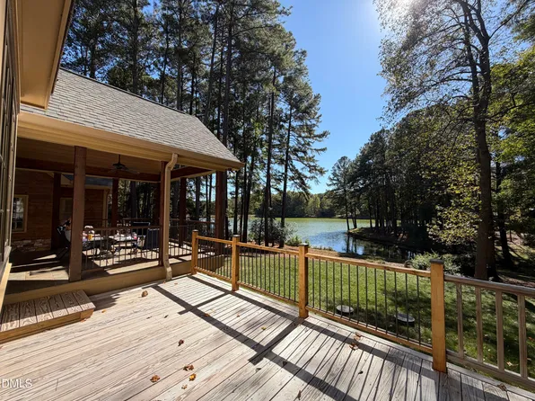 11817 Edgewater Ct, Raleigh, NC 27614