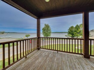 1057 Lakeshore Dr, Boyne City, MI 49712