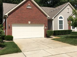 40522 Lenox Park Dr, Novi, MI 48377