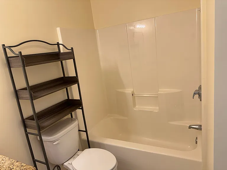 525 Water St #2 — Photo 28