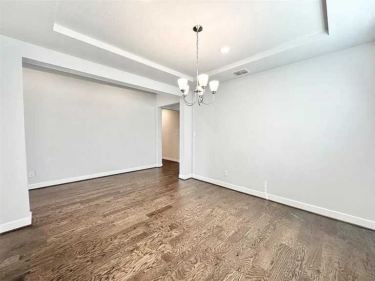 9218 Rocking Plain Ln — Photo 8