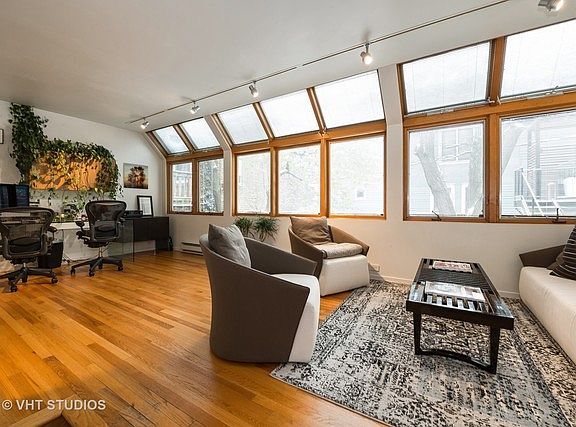 5th image of 423 W Eugenie St