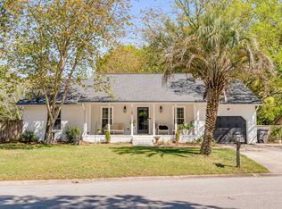 1189 Main Canal Dr, Mount Pleasant, SC 29464