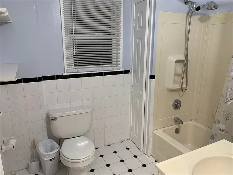 292 Billings Rd — Photo 18