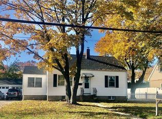 236 Saint James Ave N, Saint James, NY 11780