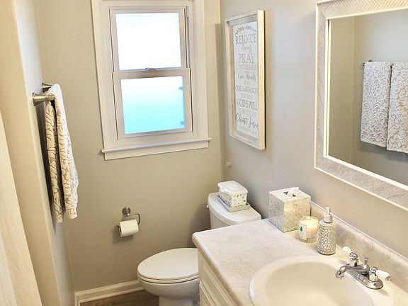 4th image of 5316 Thornbury Ln