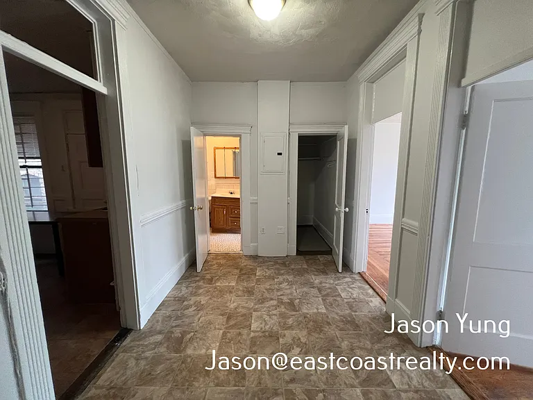 238 Hemenway St #10 — Photo 7