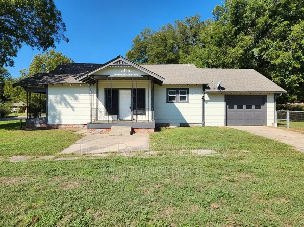 800 W 7th St, Ada, OK 74820