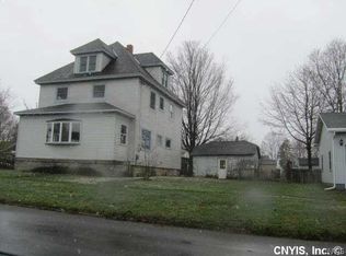 224 W 3rd St S, Fulton, NY 13069