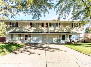 1903 Brentwood Dr APT B, Washington, IL