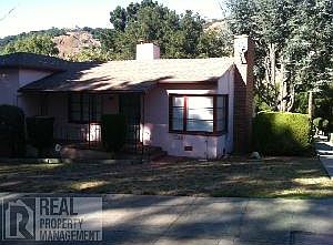 3rd image of 7458 Circle Hill Dr