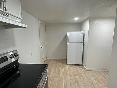 5th image of 1141 1/2 S 6th St