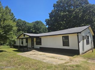 4913 E Tate Rd, Senatobia, MS 38668