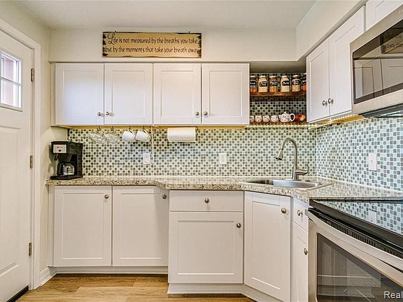 3rd image of 7187 Silver Lake Rd APT 3