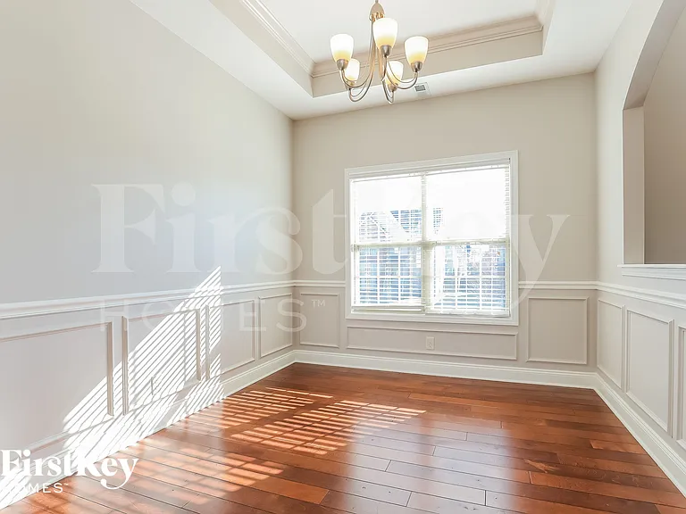 3724 Windhaven Ct — Photo 3