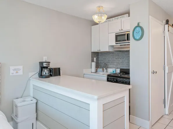 8817 Thomas Dr #A608, Panama City Beach, FL 32408