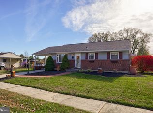 3842 Oakleigh Dr, York, PA 17402