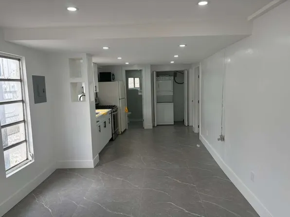 1011 Apartments, 1011 SW 5th St #1, Miami, FL 33130