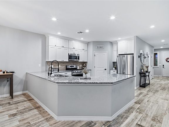 3rd image of 2685 Steamship Drive