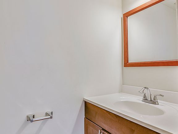 5th image of 5531 Winford Ct