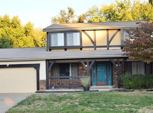 3804 Trinity Cir, Florissant, MO 63034